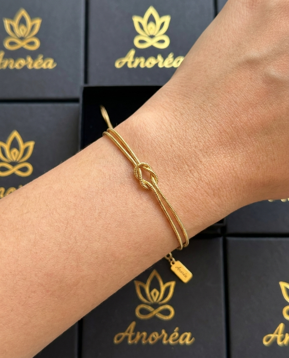 Luna Knot Bracelet – Gold