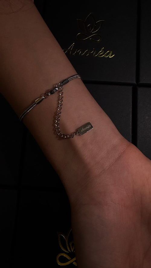 Anoréa Knot Bracelet – Silver