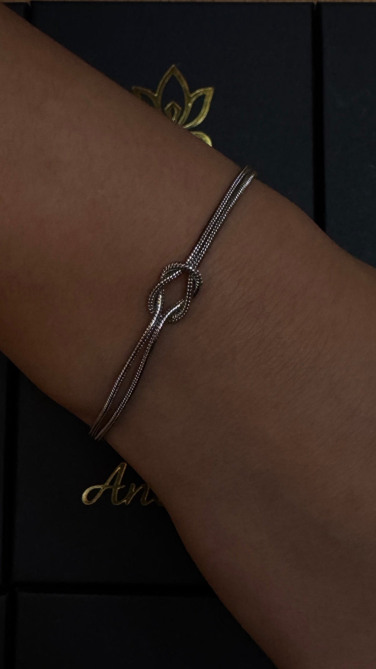 Luna Knot Bracelet – Silver