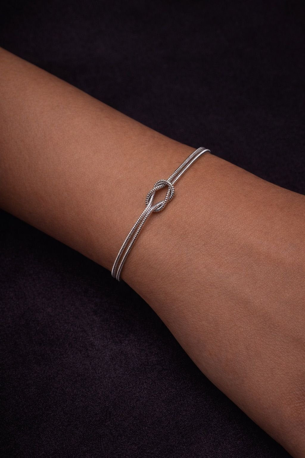 Silbernes Anorea Knoten-Armband